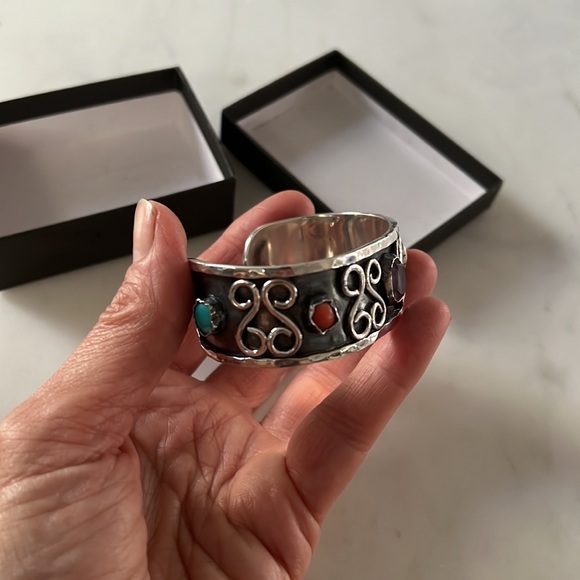 925 Taxco Mexico Turquoise Coral Amethyst Hammered Cuff Bracelet - Picture 6 of 9